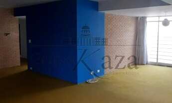 Imagem 5: Casa para aluguel e venda possui 200 metros quadrados com 4 quartos em Centro - Jacareí