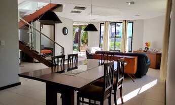 Imagem 3: Casa para venda tem 303 metros quadrados com 4 quartos portal do sol