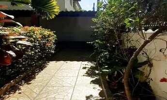 Imagem 6: Pedra de Guaratiba, ampla casa linear com 180m², terreno com 900m², 5 vagas, piscina