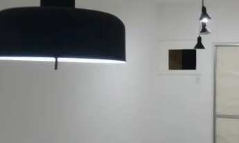 Imagem 2: Excelente apto amplo com suíte, armários embutidos em um quarto e cozinha. Condomínio orga