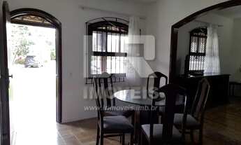 Imagem 2: Casa mobiliada com 4 quartos em cond fechado, excelente localização *E-01