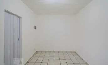 Imagem 3: Casa para Aluguel - Bosque da Saúde, 1 Quarto, 40 m2