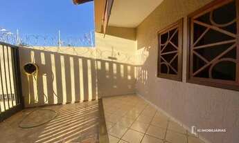 Imagem 2: Casa com 3 dormitórios à venda, 204 m² por R$ 600.000,00 - Alcides Junqueira - Ituiutaba/M