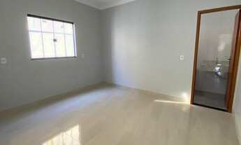 Imagem 2: Casa Morumbi ao Lado Avenida Pedro Ludovico Fácil acesso ao Daia