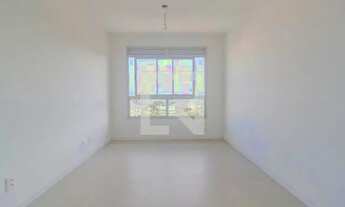 Imagem 3: Apartamento para Aluguel - Coloninha, 1 Quarto, 46 m2