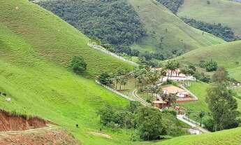 Imagem: Sítio com muitas benfeitorias