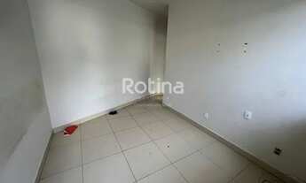 Imagem 2: Casa para aluguel, 2 quartos, 1 vaga, Santa Mônica - Uberlândia/MG