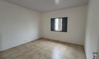 Imagem 2: Sobrado para aluguel possui 150 metros quadrados com 3 quartos