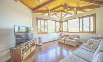 Imagem 2: VENDA - Sobrado com 500m², 4 dormitórios, 5 banheiros e 4 vagas em Sumare