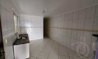 Imagem 4: Sobrado para venda tem 170 metros quadrados com 2 quartos jardim santo André. Santo André