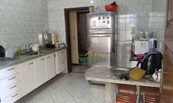 Imagem 7: Casa com 4 dormitórios para alugar, 180 m² por R$ 4.500/mês - Jardim Camburi - Vitória/ES