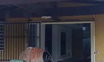 Imagem 4: Arniqueira: 430m2 Lote top murado, plano com edícula, iptu,condm.colado P.Way(Quem v compr