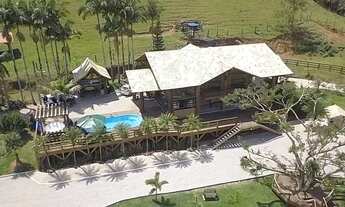 Imagem: SÍTIO DE ALTO PADRÃO