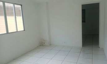 Imagem 4: APARTAMENTO TERREO NA QUADRA DA PRAIA COM ÁGUA E LUZ EMBUTIDOS