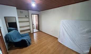 Imagem 5: Aluguel Anual - Apartamento com 2 quartos e 1 banheiro com sacada e churrasqueira - Canasv