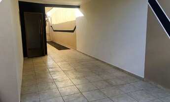 Imagem 2: Linda casa com 3 quartos no Jardim Diamante!!