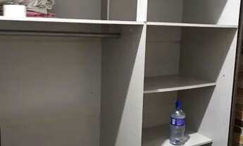 Imagem: Aluga se um quarto