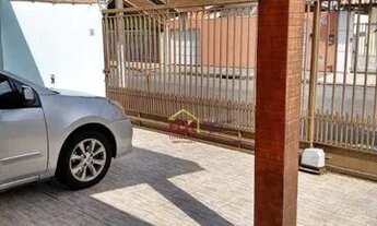 Imagem: Casa com 3 dormitórios à venda, 225 m²