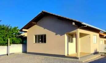 Imagem 2: Casa em Imbituba, no bairro Alto Arroio á 500 metros até a lagoa de Ibiraquera