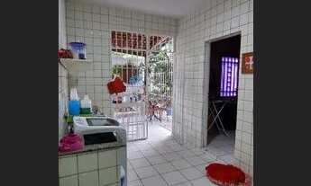 Imagem 6: Vanderlucia casa com piscina na Ininga