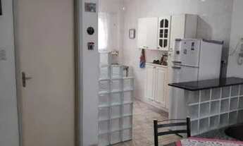 Imagem 2: Apartamento com 2 dormitórios à venda, 57 m² por R$ 235.000,00 - Vila Guilhermina - Praia