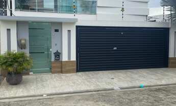 Imagem: Casa Duplex - Flamboyant / 4Suítes