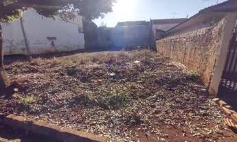 Imagem 3: Terreno de 287,00 m2 no Jardim Beltrão, terreno plano, pronto para construir