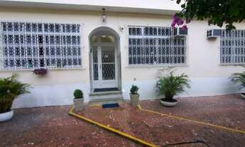 Imagem 2: Metrô Estação Saens Pena