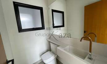 Imagem 2: Sobrado Novo com 4 Suítes (1 Master) Lazer com Piscina no Condomínio Mônaco no bairro Urba