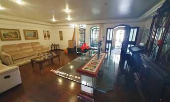 Imagem 2: Casa térrea, 3 dormitórios, 3 vagas mais edícula com 2 cômodos no Tatuapé