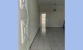 Imagem 3: Ótima casa com 200m² de área construida, situada a 50 metros da Av. Domingos Olimpio. Pode