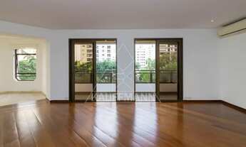 Imagem 2: Melhor local, praça Pereira Coutinho, próximo ao parque do Ibirapuera