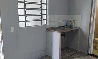 Imagem: Aluga-se casa de 1 quarto para solteiro