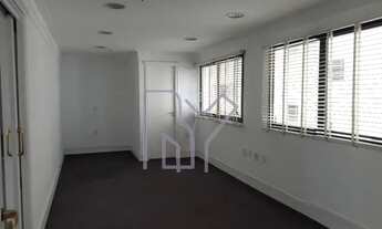 Imagem 7: O edifício comercial localizado no bairro de Pinheiros, em São Paulo, foi construído em 20