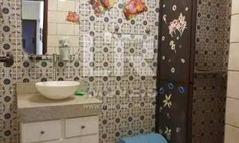 Imagem 5: Casa com 2 quartos e quintal amplo em rua pavimentada, excelente localização *CN-08