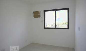 Imagem 7: Apartamento para Aluguel - Taquara, 2 Quartos, 70 m2