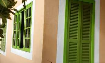 Imagem 2: MARESIAS - Casa para curtas temporadas - 2 quartos para até 7 pessoas - Varanda c churrasq