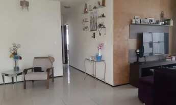 Imagem 3: 009 Alugo Casa com piscina 03 quartos em Residencial fechado Parque shalom