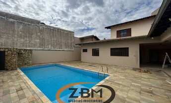 Imagem 5: Casa sobrado com 3 quartos - Bairro Petrópolis em Londrina