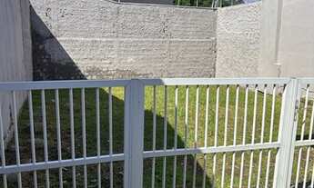 Imagem 3: Terreno centro de Matinhos Contendo uma casa