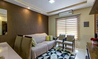 Imagem 2: Sobrado para venda tem 72 metros quadrados com 3 dorm. mobiliada