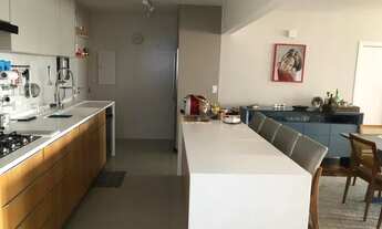 Imagem 5: Apartamento para aluguel e venda tem 156 metros quadrados com 4 quartos