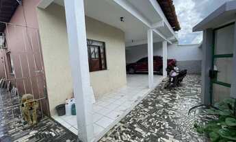 Imagem: Casa à venda próximo ao viaduto da Fraga