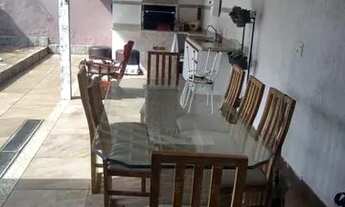 Imagem 6: Sobrado para aluguel e venda tem 350 metros quadrados com 4 quartos