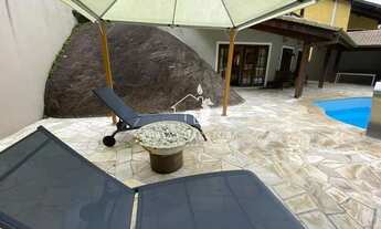 Imagem 4: Sobrado à 250 metros da praia com 5 dormitórios - Cód. 11