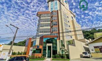 Imagem 2: Uma tela em branco pronta para virar uma obra prima