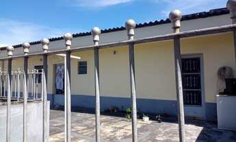 Imagem 3: Casa para venda tem 250 metros quadrados com 5 quartos em Jardim Irapiranga - São Paulo