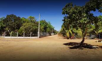 Imagem 2: Chácara em condomínio fechado / Beira do Lago / Casa mobiliada / Luzimangues