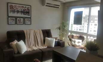 Imagem 1: Apartamento para venda com 3 quartos (1 suíte) e vaga de garagem em Porto Alegre