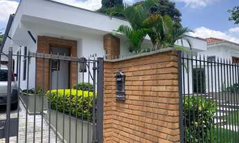 Imagem 2: Casa térrea, impecável. 3 dormitórios na City Lapa